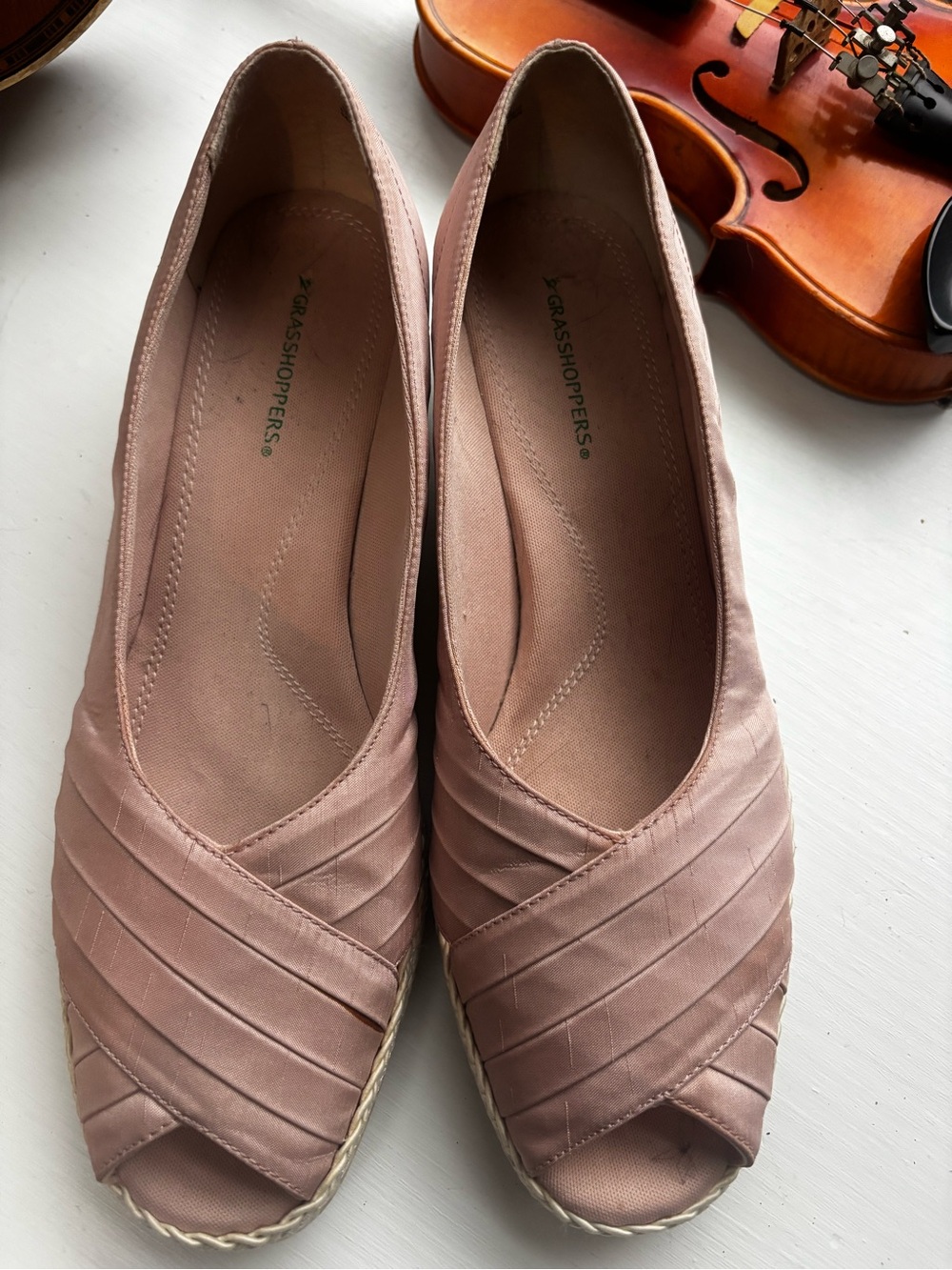 blush pink Grasshoppers peep-toe flats size 8.5